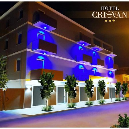 Hotel Crisvan ريميني المظهر الخارجي الصورة