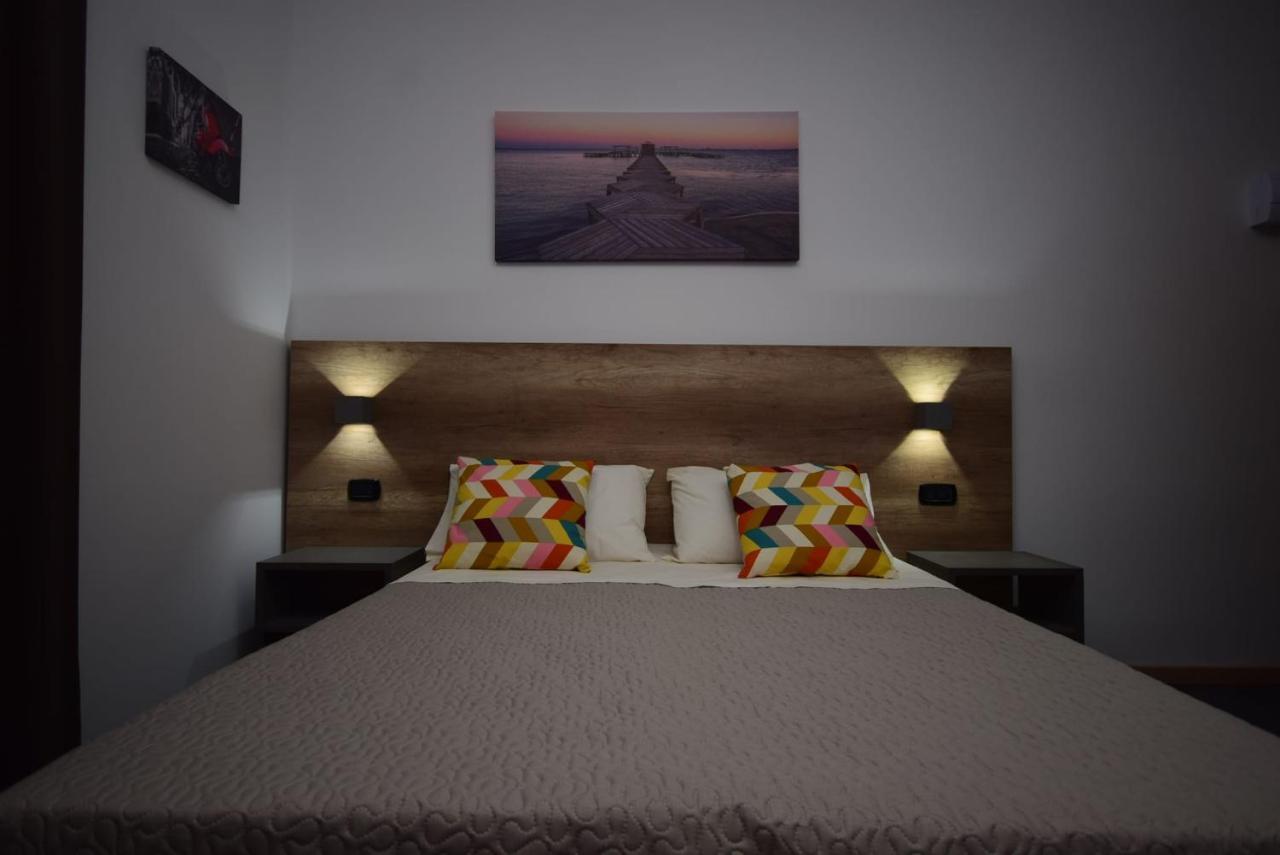Hotel Crisvan ريميني المظهر الخارجي الصورة