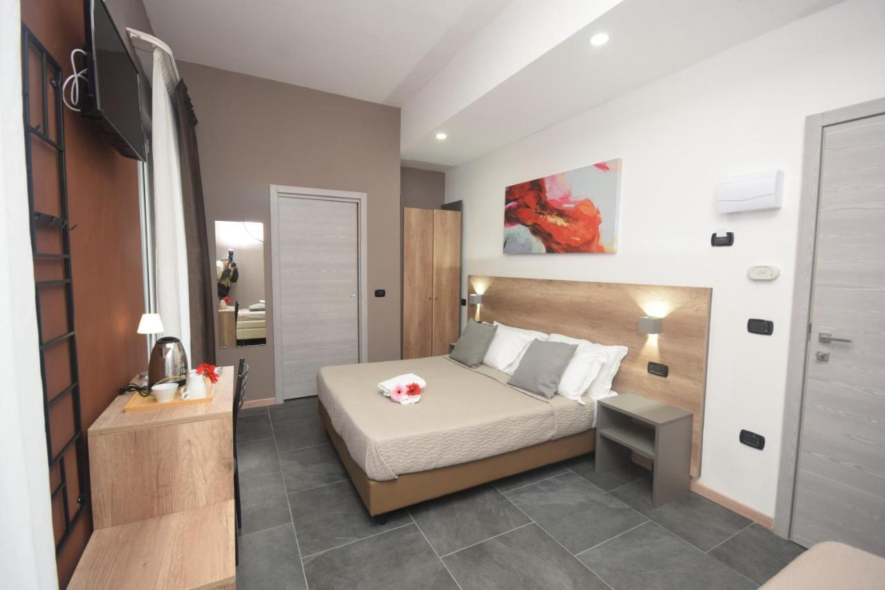 Hotel Crisvan ريميني المظهر الخارجي الصورة